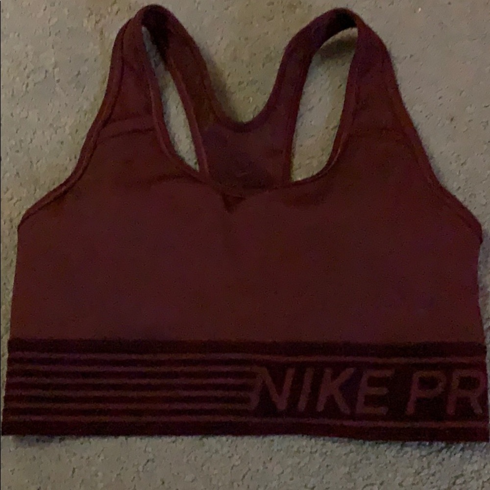 Nike Pro Sports Bra